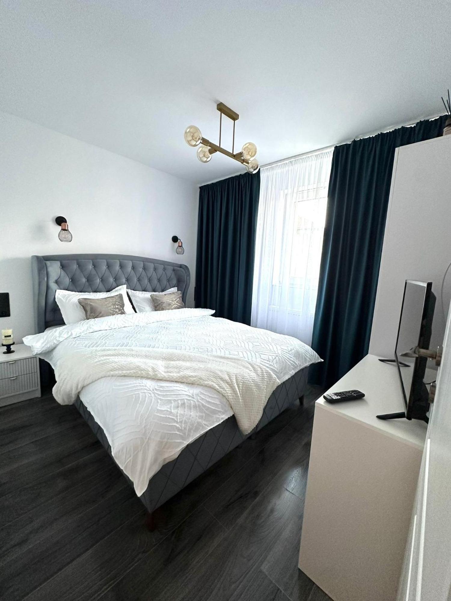 Evelyn Apartment บิสตริซา ภายนอก รูปภาพ